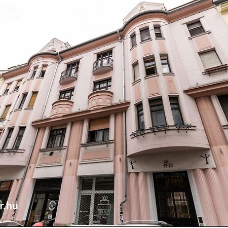 Marton'S Dessewffy Apartments Будапеща Екстериор снимка